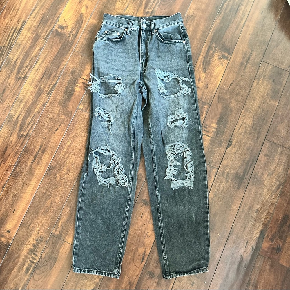 BDG Urban Outfitters Distressed Baggy Jeans 26